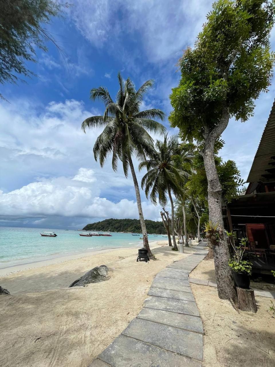 Beach Resort - Arwana Perhentian Besar Kampung Kuala Besut Eksteriør bilde