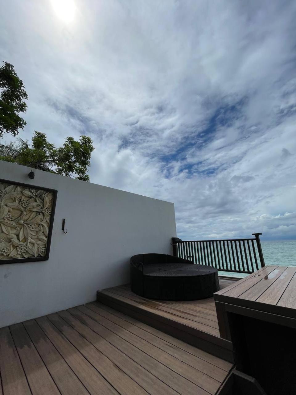 Beach Resort - Arwana Perhentian Besar Kampung Kuala Besut Eksteriør bilde